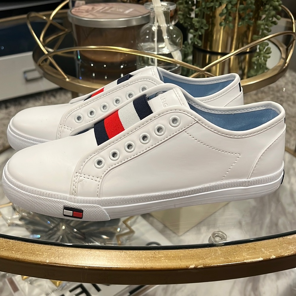 Tommy Hilfiger Slide on shoes